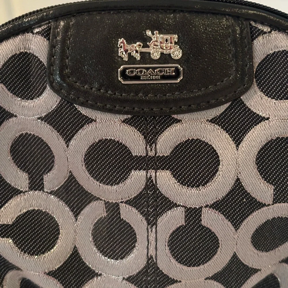 COACH Gunmetal Black/Black C Logo COSMETIC BAG NWOT